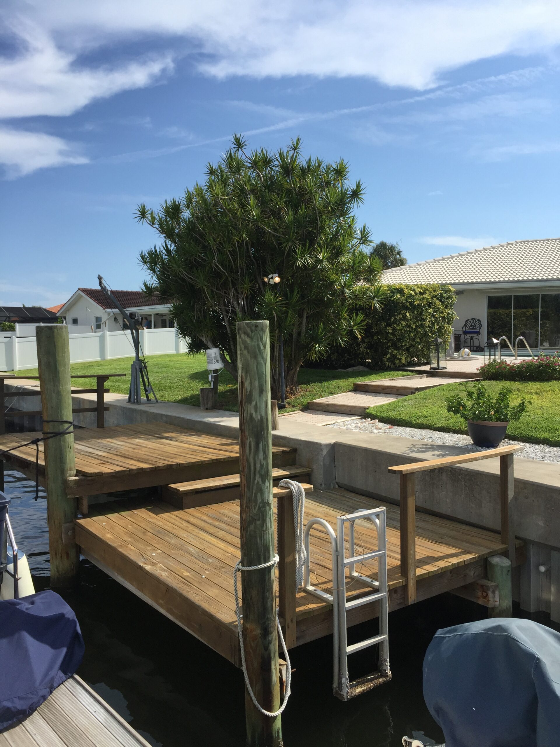 Broadwater Slip in St. Petersburg, Florida Park the Boat Inc